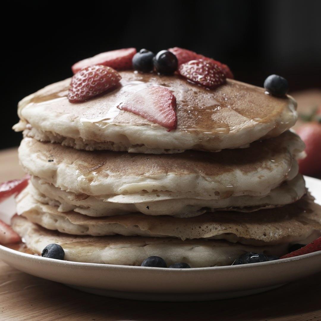Délices Matinales : Recette Facile de Pancakes Vegans