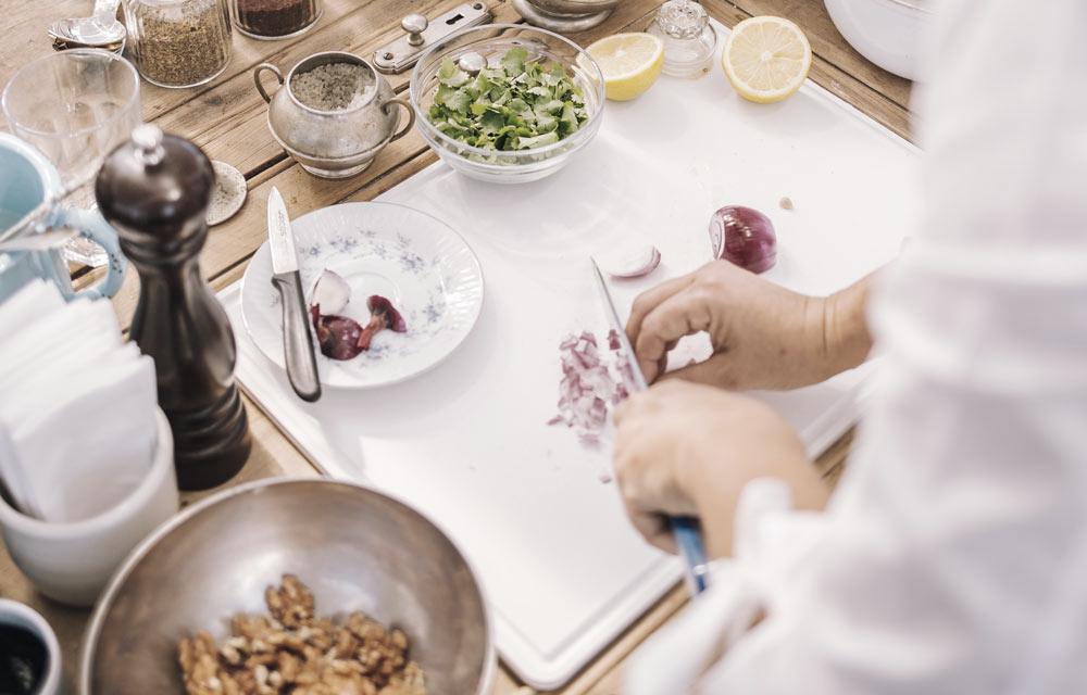 Apprendre à cuisiner comme un chef : les secrets des cours de cuisine